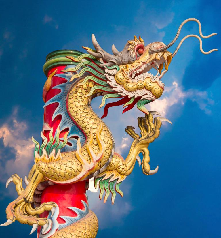 2000年属龙的几点出生最好（2000年属龙人最佳出生时辰探讨）  第1张